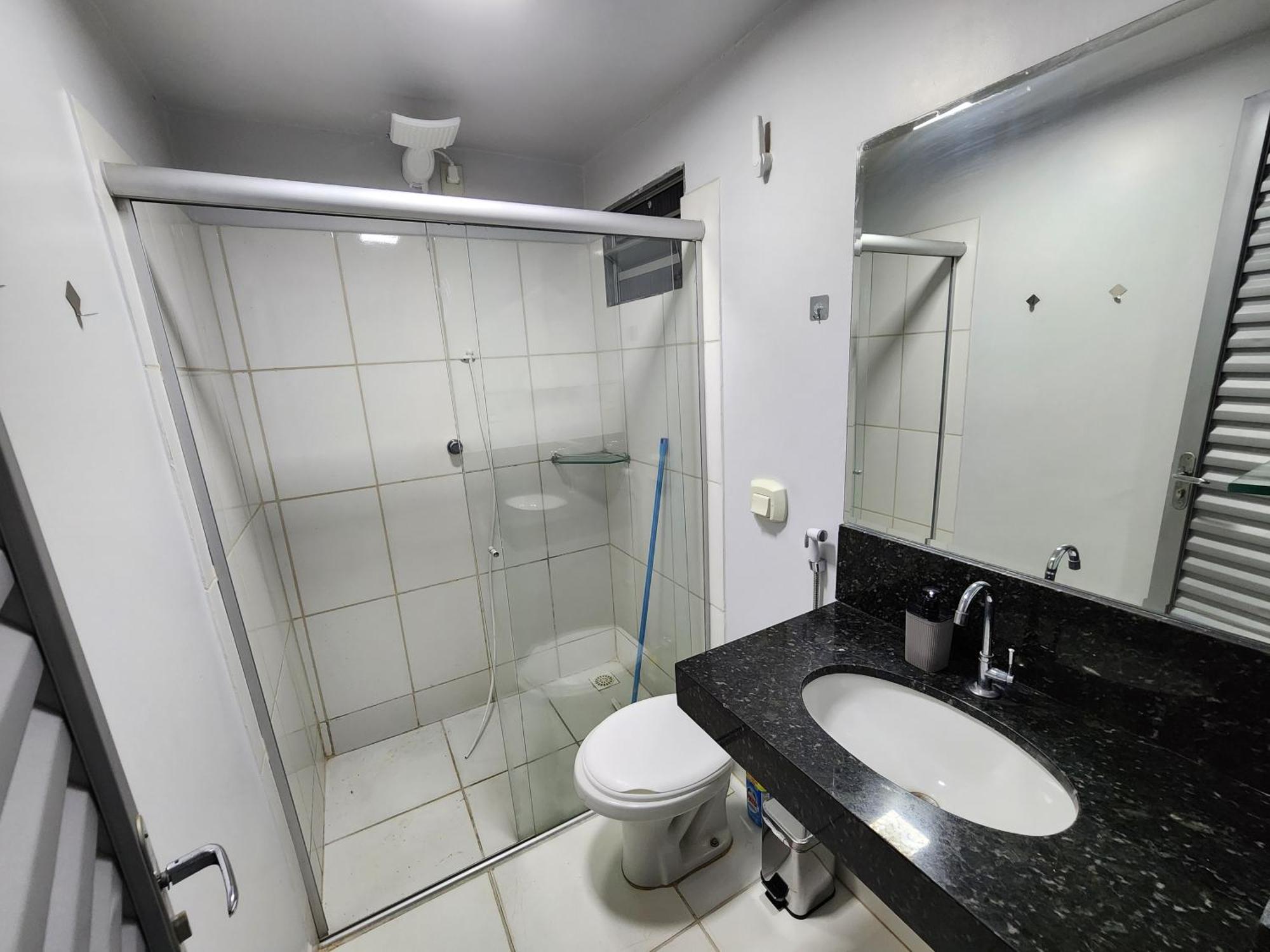 Suite2 Privativa Climatizada Mobiliada Com Garagem E Wi-fi