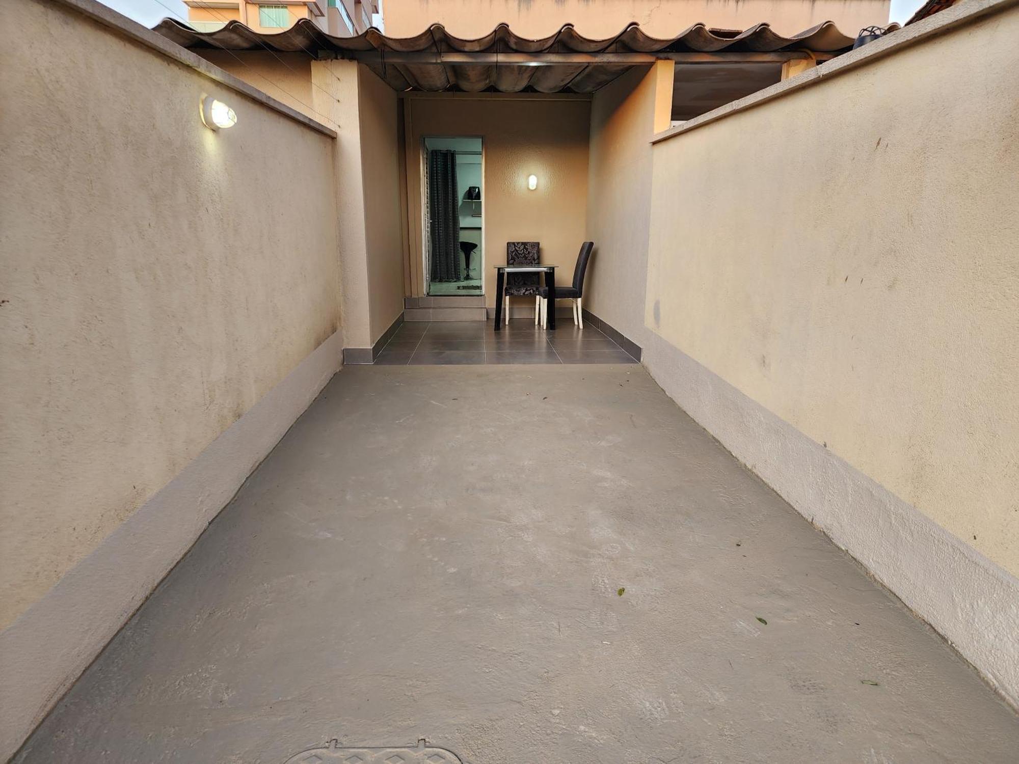 Suite2 Privativa Climatizada Mobiliada Com Garagem E Wi-fi Holiday home