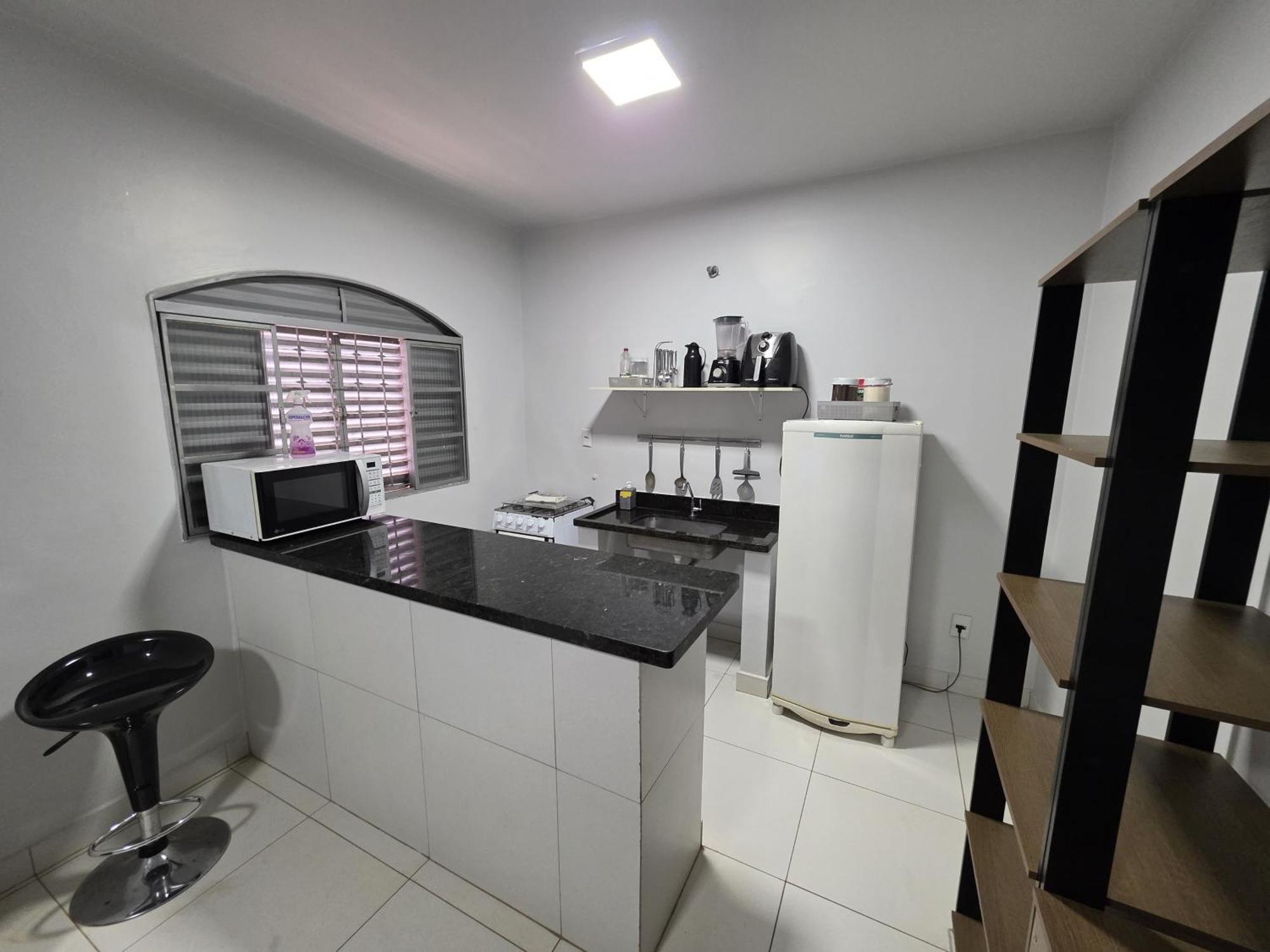 Holiday home Suite2 Privativa Climatizada Mobiliada Com Garagem E Wi-fi Goiania