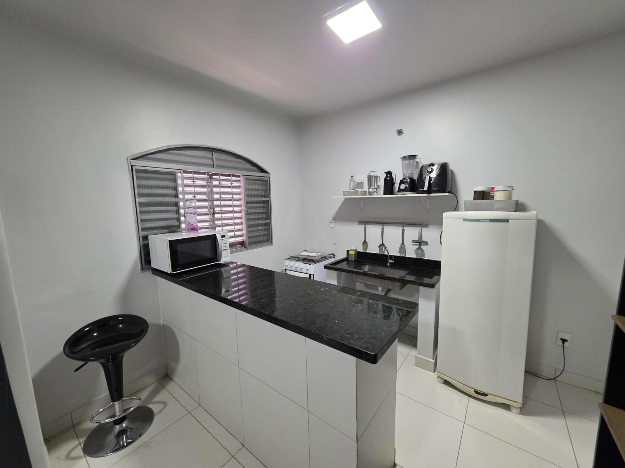Holiday home Suite2 Privativa Climatizada Mobiliada Com Garagem E Wi-fi Goiania